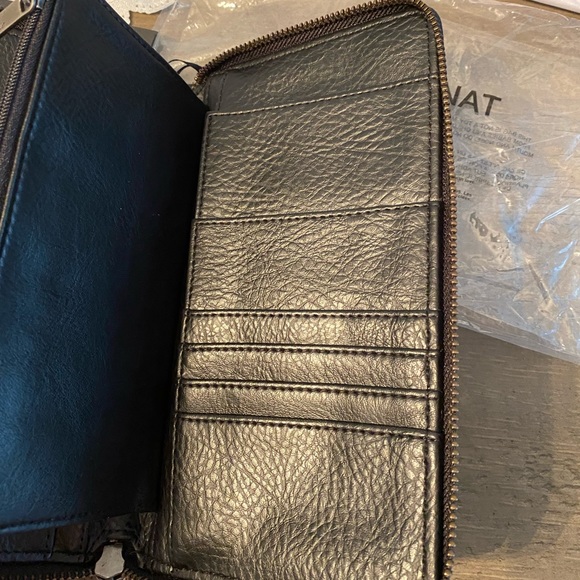 Matt & Nat Brand New wallet - Picture 5 of 6